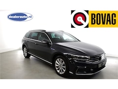 Volkswagen Passat Variant - 1.4 TSI PHEV GTE Long Range.. Leren bekleding, Navi, Apple Carplay, privacy glas stoelverw