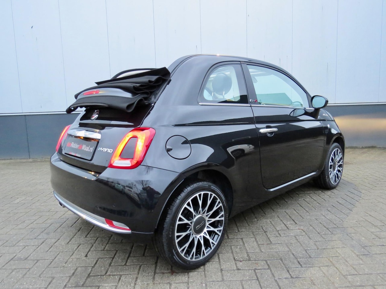 Fiat 500 C - 1.0 Hybrid Dolcevita *Big navi *Carplay *Climate - AutoWereld.nl