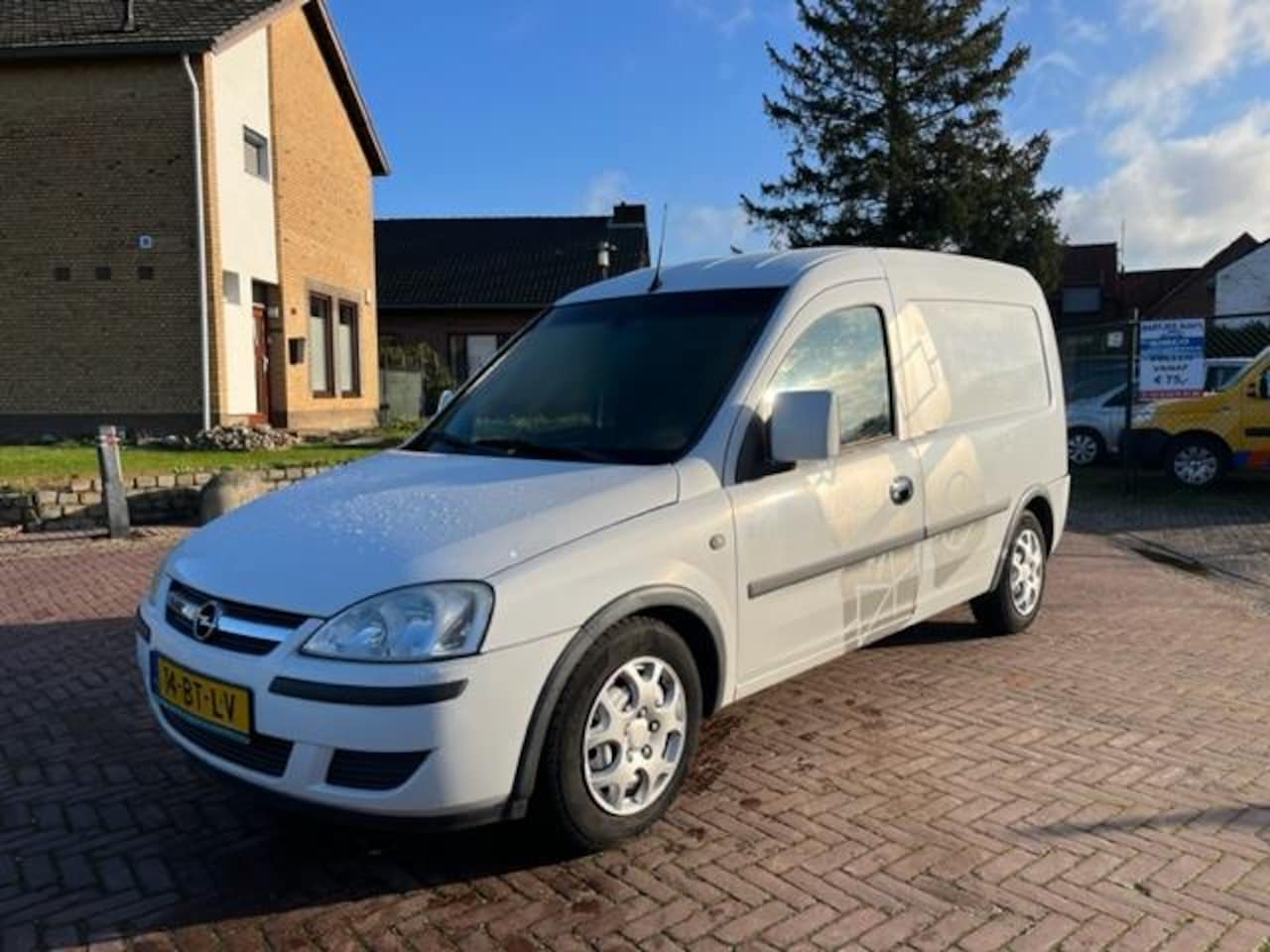 Opel Combo - 1.3 CDTi Comfort 1.3 CDTi Comfort - AutoWereld.nl