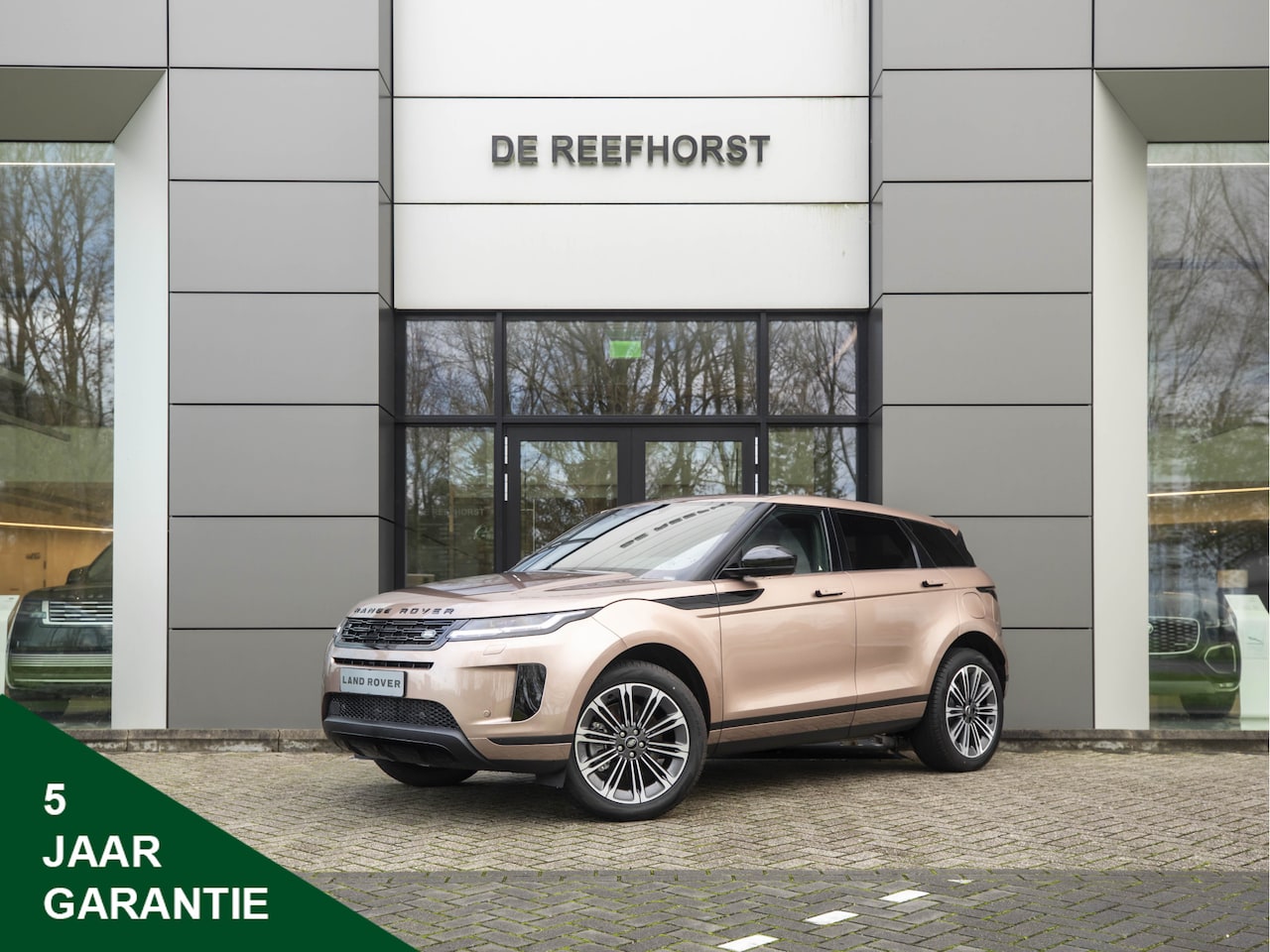 Land Rover Range Rover Evoque - P300e AWD S | NIEUW | Elektr. Trekhaak | 20 Inch | - AutoWereld.nl