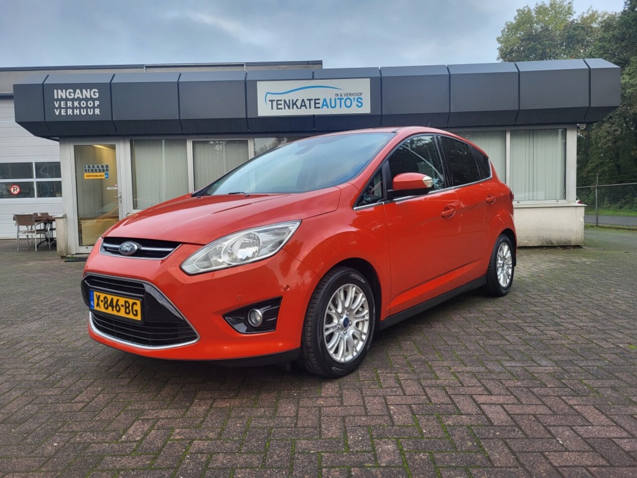 Ford C-Max - 1.6 Titanium Cruise control PDC Navi Inparkeerhulp Camera - AutoWereld.nl