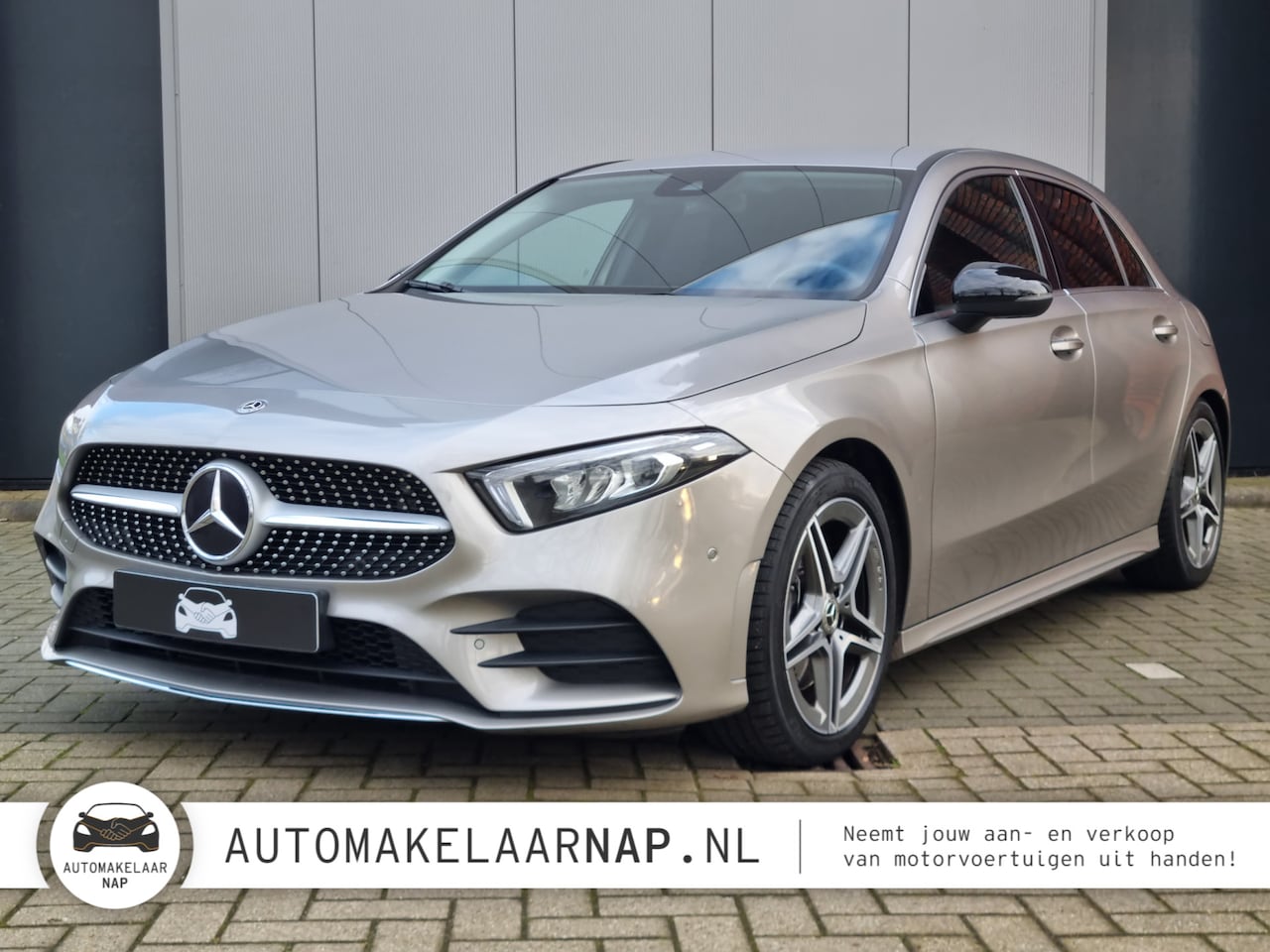 Mercedes-Benz A-klasse - 220 4MATIC Premium Plus AMG-Line 190PK! - AutoWereld.nl