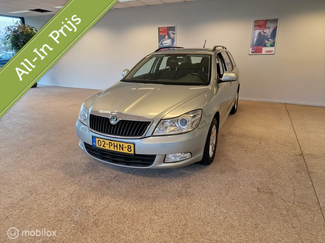 Skoda Octavia Combi - 1.2 TSI Elegance 1.2 TSI Elegance, Incl nieuwe Apk en Grote beurt - AutoWereld.nl