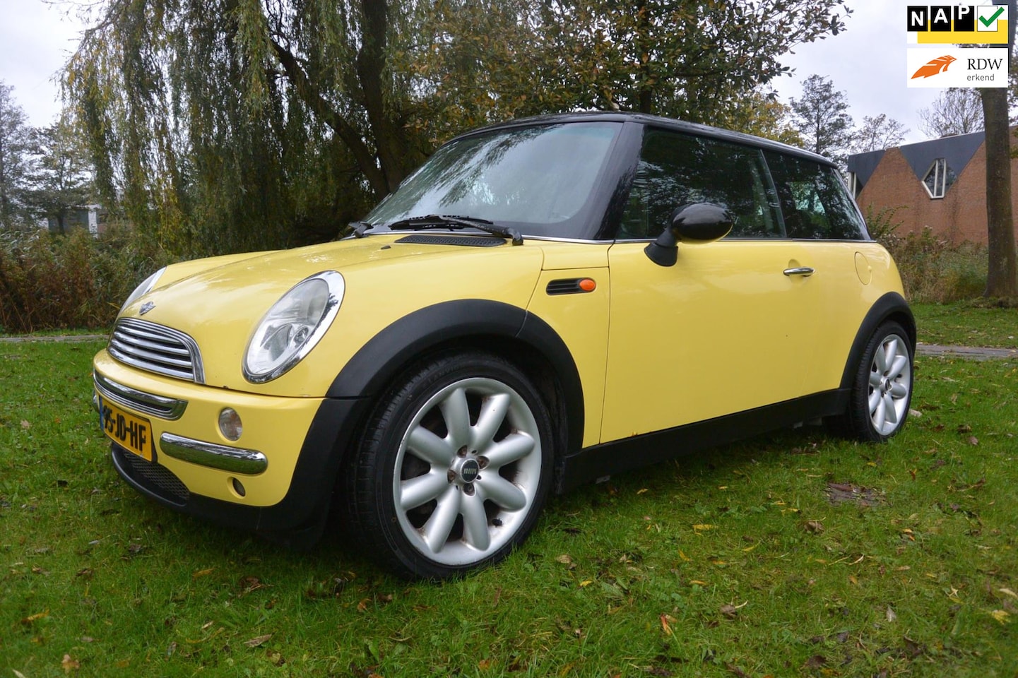 MINI Cooper - 1.6 Chili*airco*halfleer*nieuwe apk - AutoWereld.nl