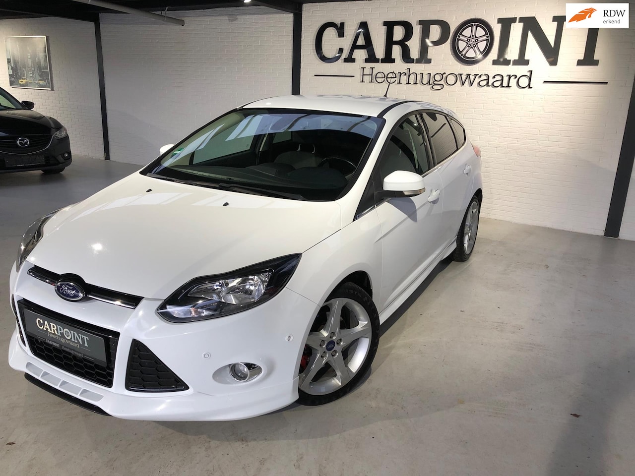 Ford Focus - 1.6 EcoBoost Titanium 150PK 2012 ST Line Camera Navi Keyles Cruise Clima Parkpilot Vol opt - AutoWereld.nl