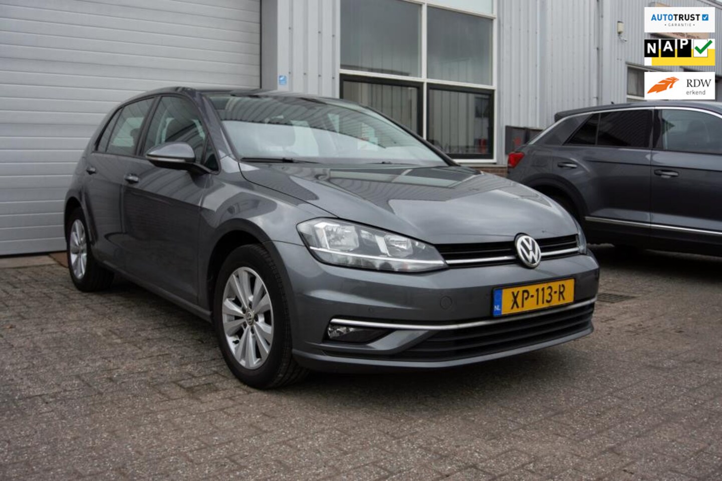 Volkswagen Golf - 1.0 TSI Comfortline Business Automaat 1. eigenaar - AutoWereld.nl