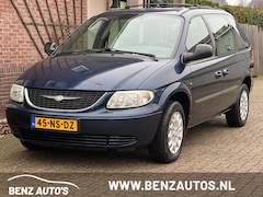 Chrysler Voyager - 2.4i SE Luxe Youngtimer/Airco/7-Persoons