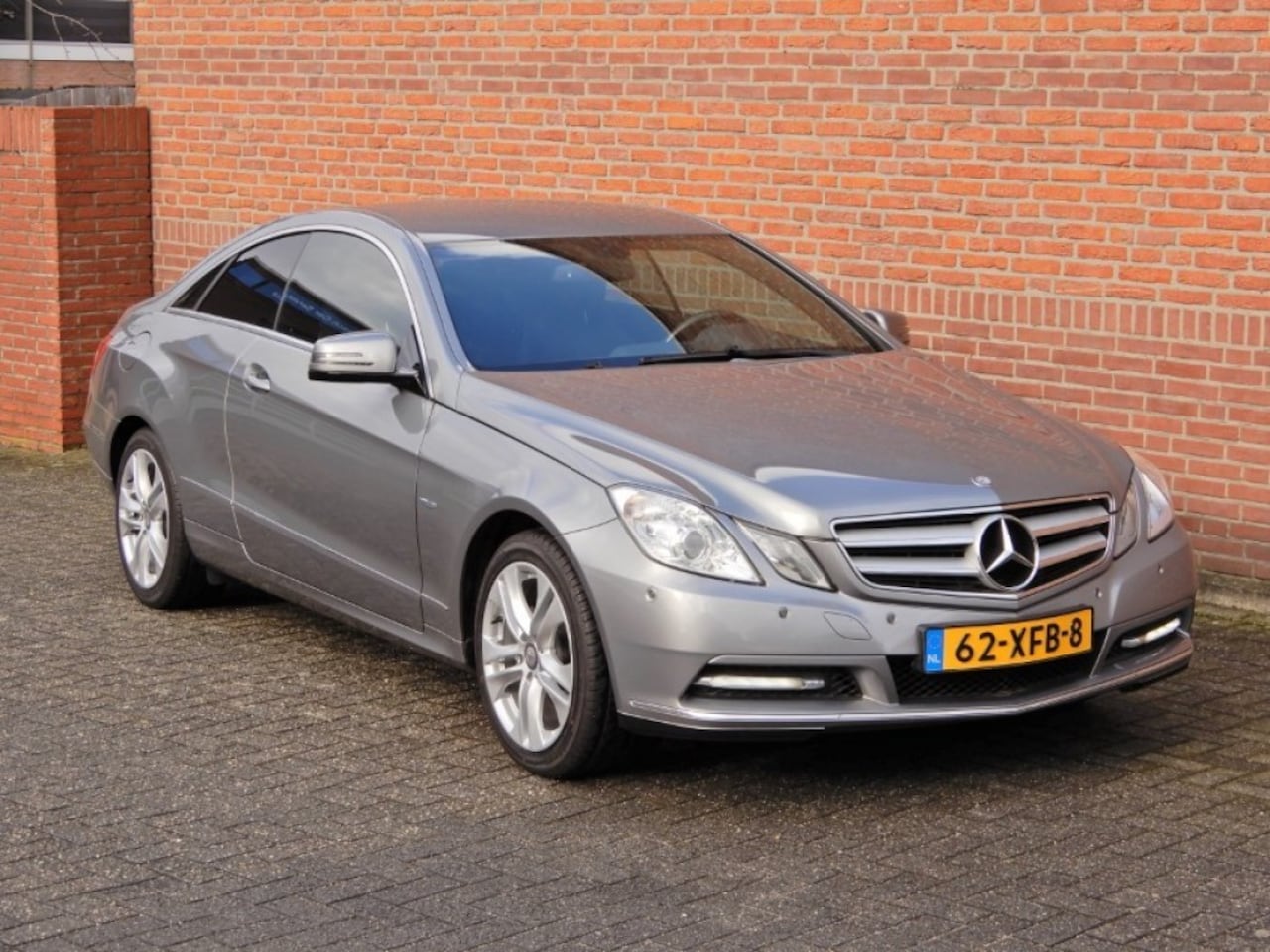 Mercedes-Benz E-klasse - E 200 coupe Avantgarde automaat - AutoWereld.nl