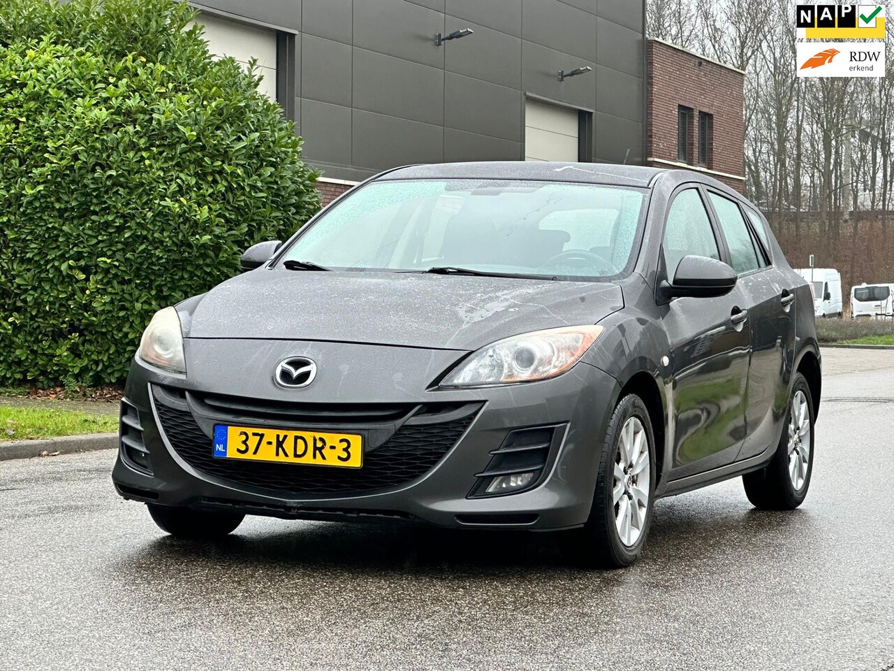 Mazda 3 - 1.6 GT-L Cruise*Stoelverwarming*Clima*LM velgen*Parkeersensoren*NAP* - AutoWereld.nl