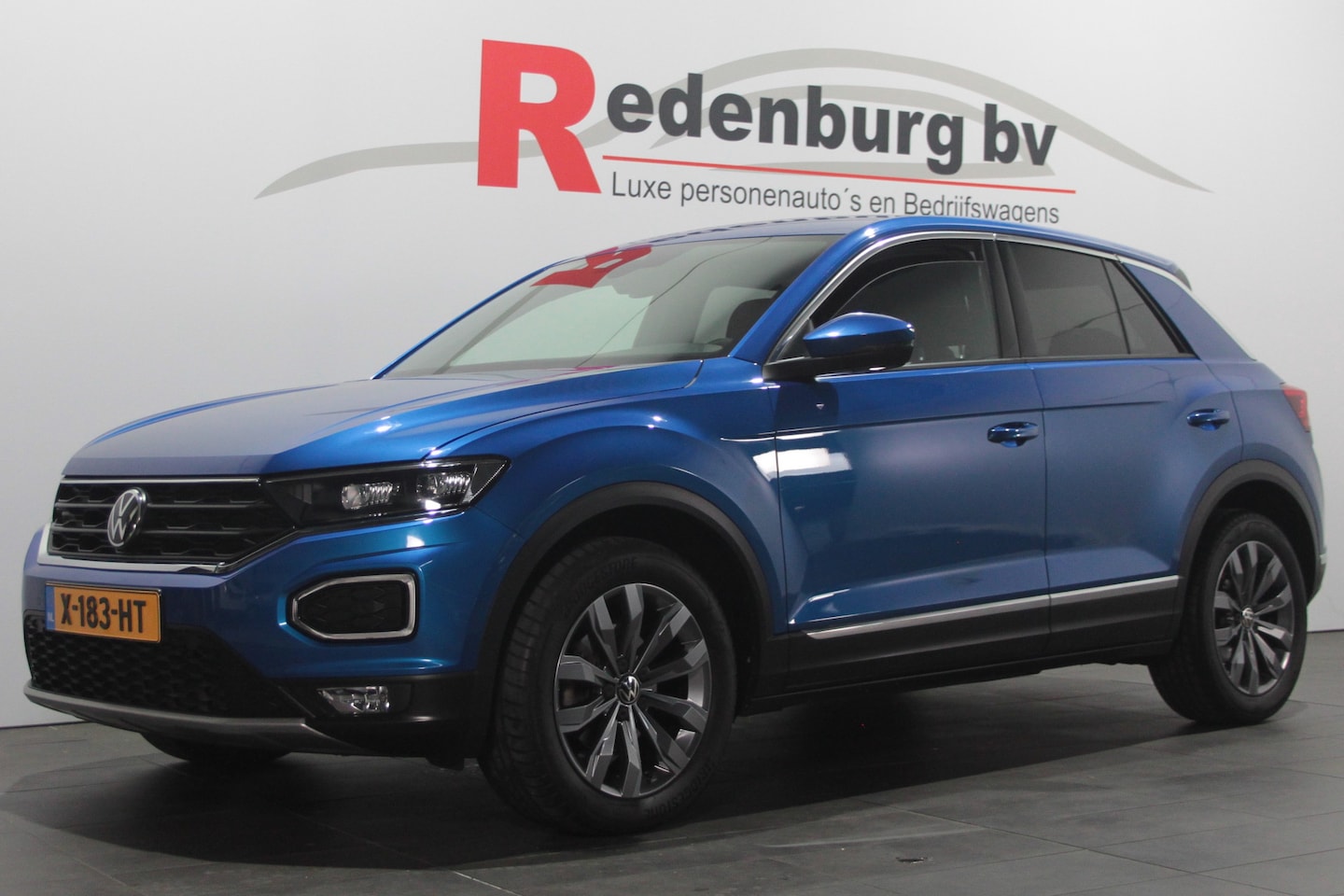 Volkswagen T-Roc - 1.5 TSI Sport - Navi / Dodehoek / Stoelverw. / Lane assist - AutoWereld.nl