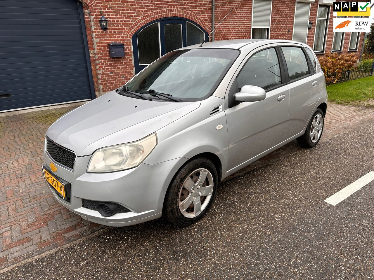 Chevrolet Aveo - 1.2 16V L apk t/m 06-11-2024 - AutoWereld.nl