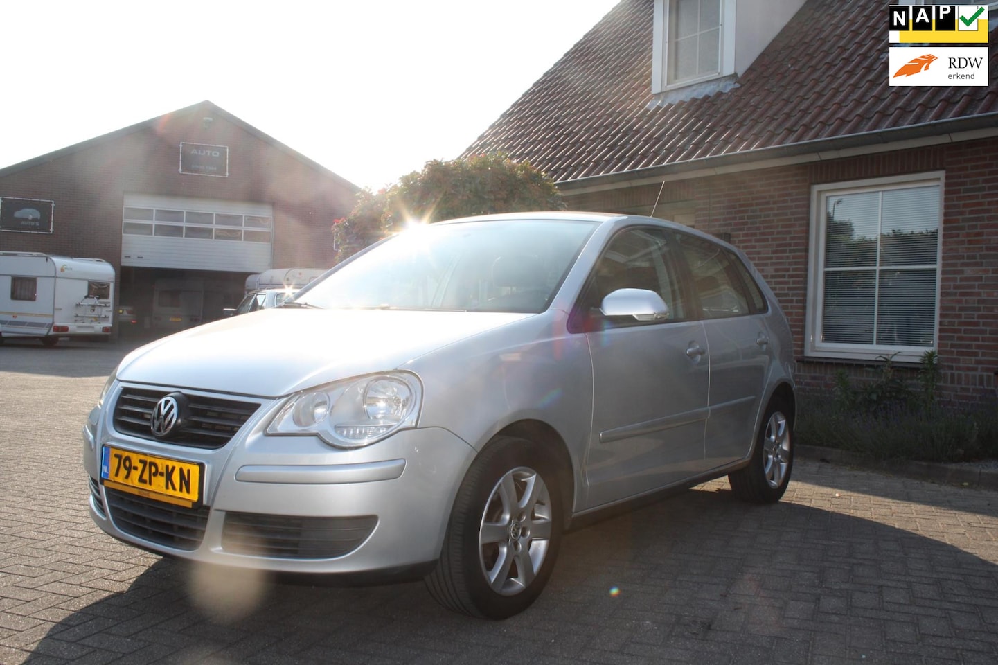 Volkswagen Polo - 1.4-16V Comfortline.automaat.airco.cruise control.dealer onderh. - AutoWereld.nl