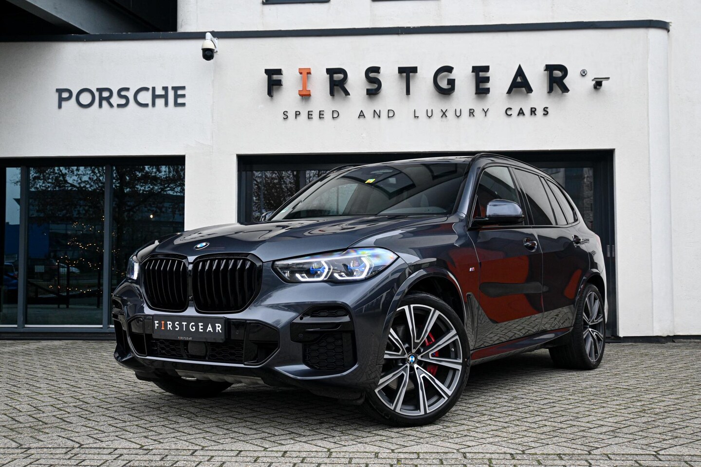 BMW X5 xDrive40i *MSport / Panorama Sky Lounge / Massage / HUD