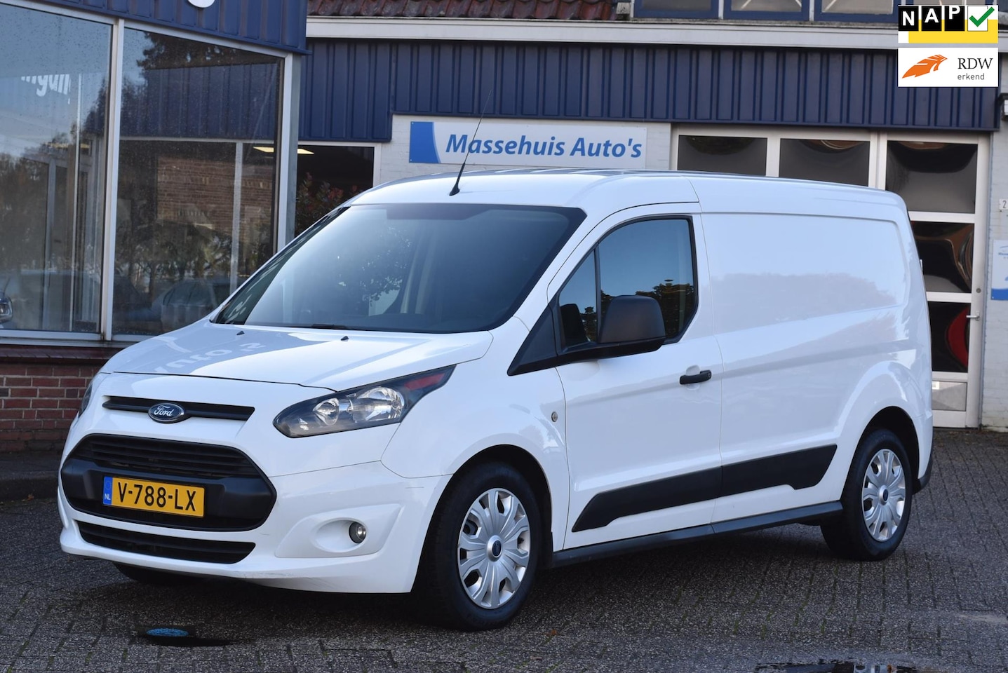 Ford Transit Connect - 1.5 TDCI L2 Trend Airco 3-pers. 1e eig. Zeer nette bus Nwe APK - AutoWereld.nl