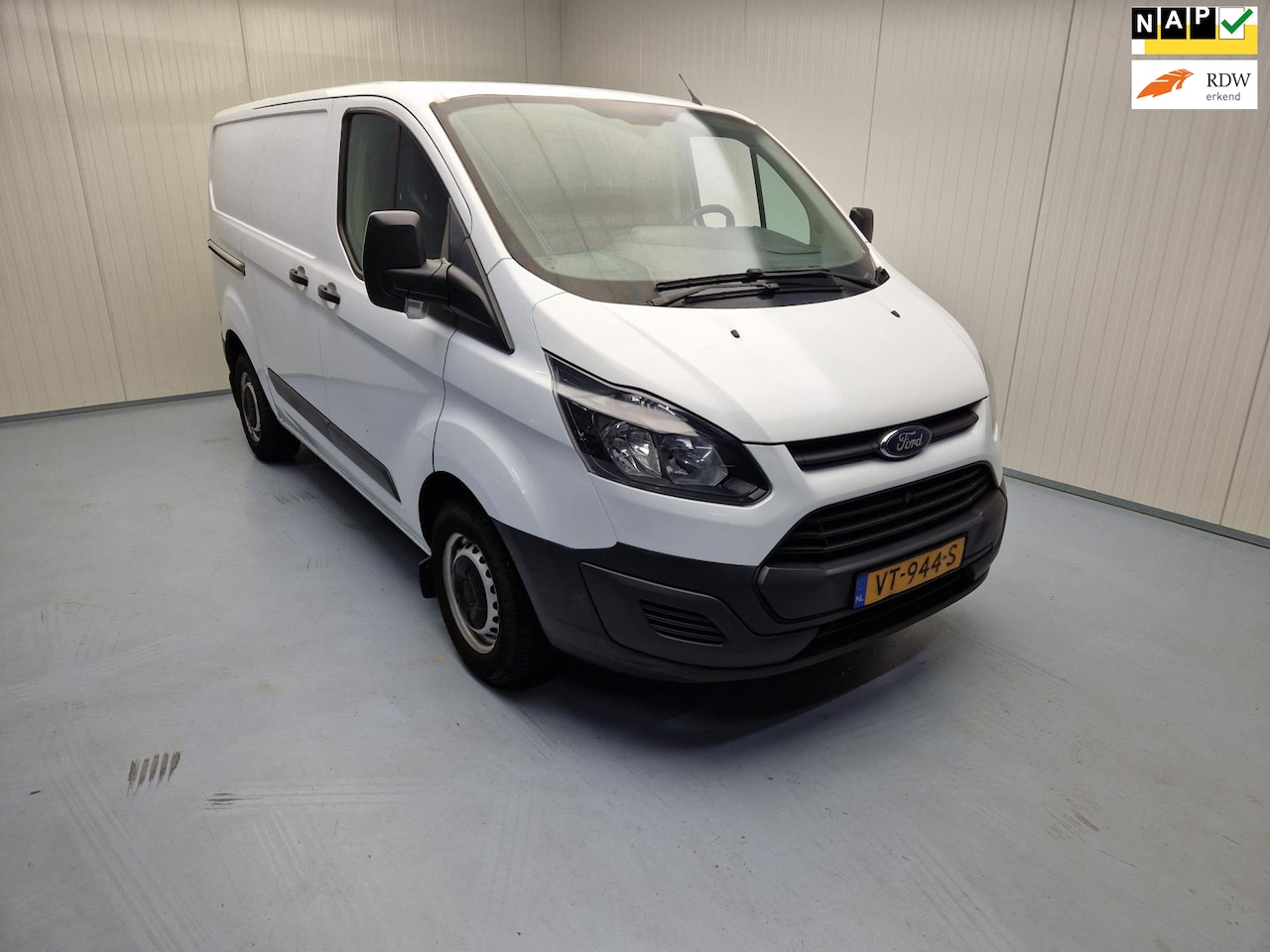 Ford Transit Custom - 270 2.2 TDCI L1H1 Economy Edition Airco Trekhaak - AutoWereld.nl