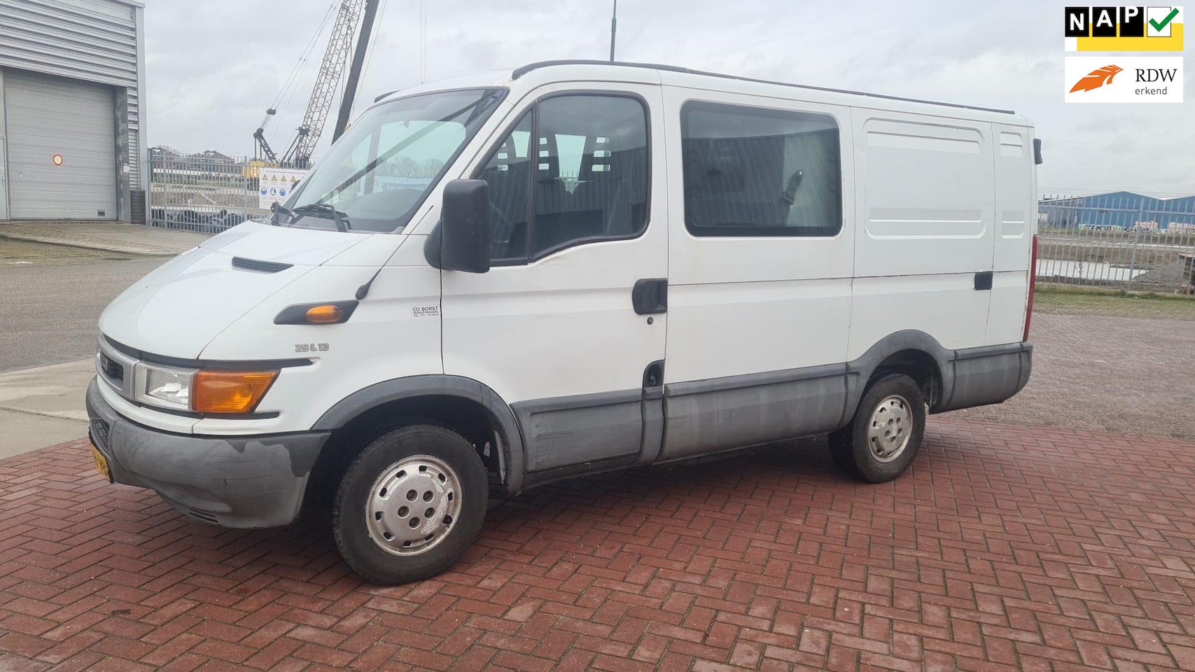 Iveco Daily - 29 L 13V 300 H1/ DUBBELCABINE/ YOUNG TIMER - AutoWereld.nl