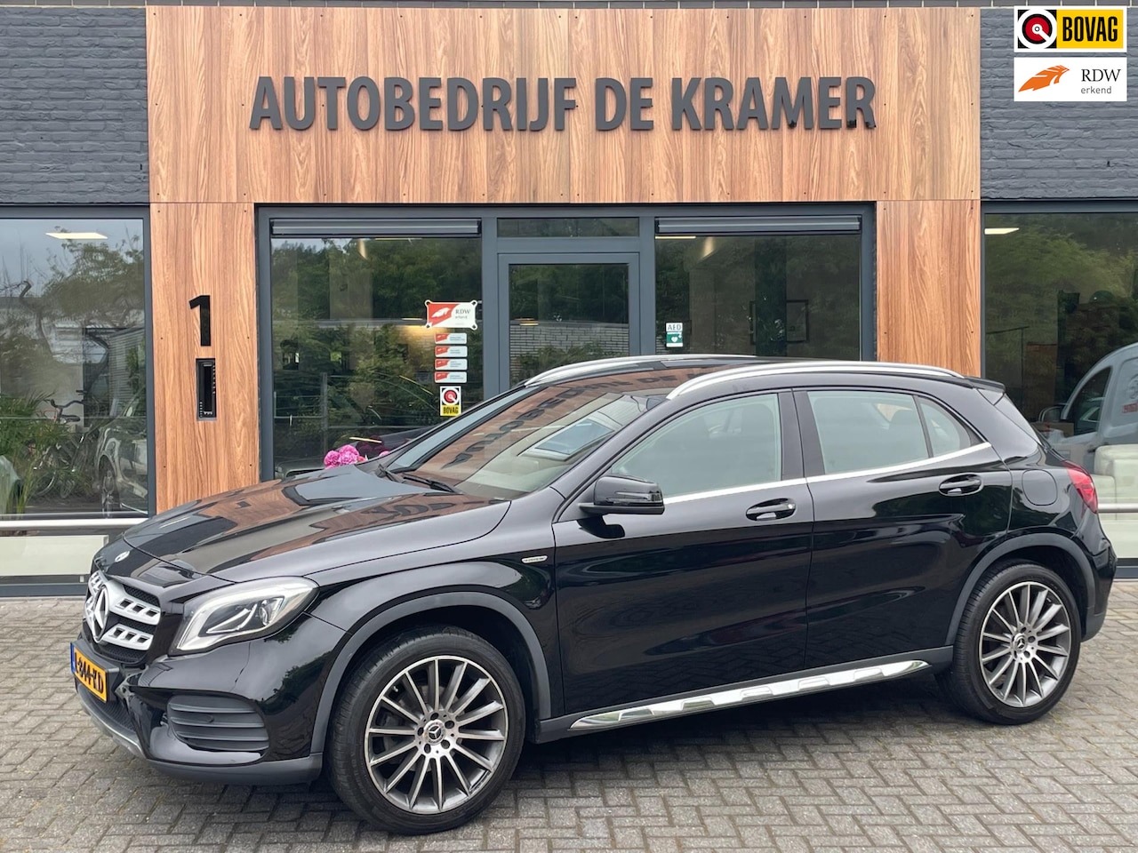 Mercedes-Benz GLA-Klasse - 200 Premium Plus 200 Premium Plus - AutoWereld.nl