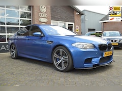 BMW M5 - 5-serie Monte Carlo Blue, met o.a. Soft-close Head Up, Schuifdak, Stoelverwarming, Soft Cl