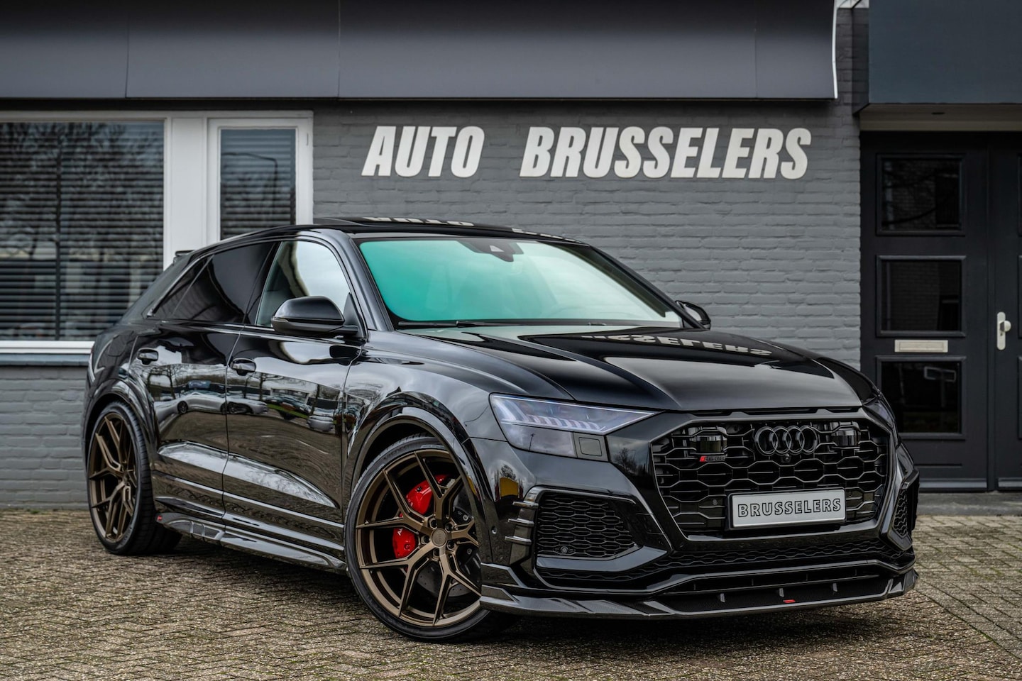 Audi RSQ8 - 4.0 TFSI URBAN Carbon Quattro 777PK Akra. 24" Vossen Eventuri... - AutoWereld.nl