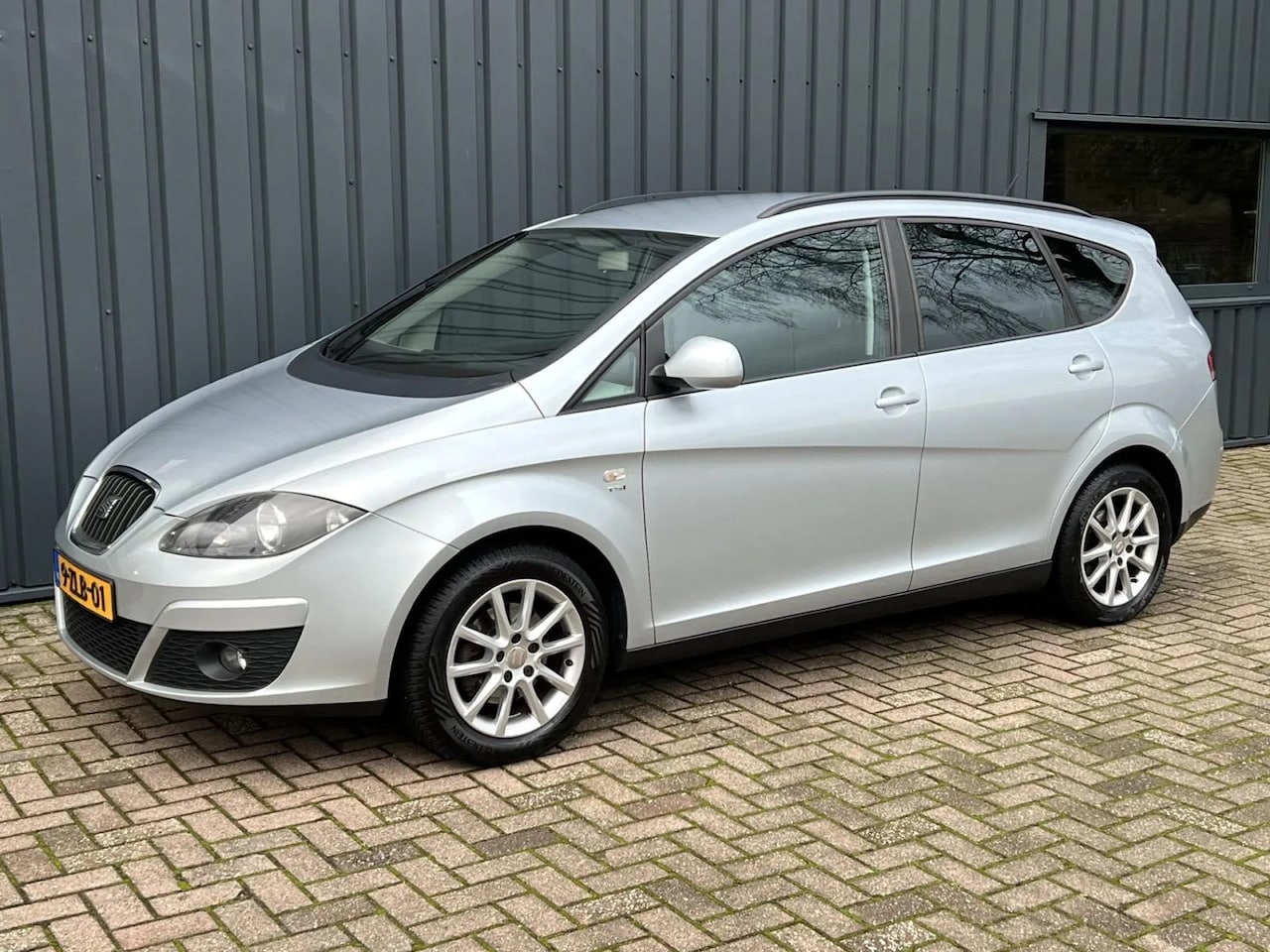 Seat Altea XL - 1.2 TSI Ecomotive Style NIEUWE KETTING!/APK!/NAP!/ - AutoWereld.nl