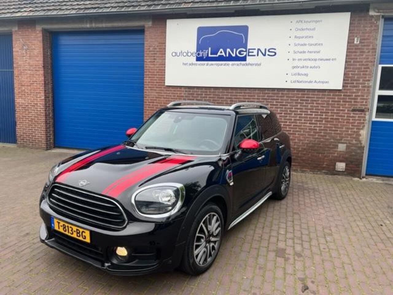 MINI Countryman - 1.5 Cooper Chili JCW Edition Navi PDC Aut. - AutoWereld.nl