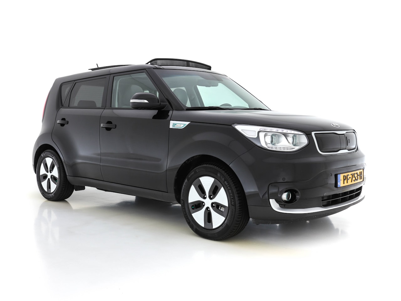 Kia Soul - EV Executive Plus Line 27kWh (INCL.BTW) *PANO | NAVI-FULLMAP | FULL-LED | KEYLESS | VOLLED - AutoWereld.nl