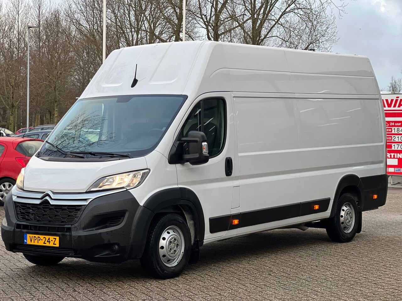 Citroën Jumper - 35 2.2 BlueHDi 140 L3H2 Driver 35 2.2 BlueHDi 140 L3H2 Driver - AutoWereld.nl