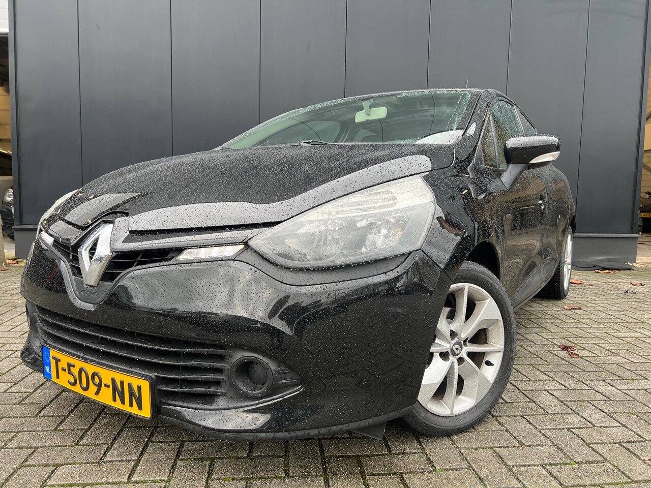 Renault Clio - 1.2 Collection '13 Lmv/Navi/ZrMooi - AutoWereld.nl