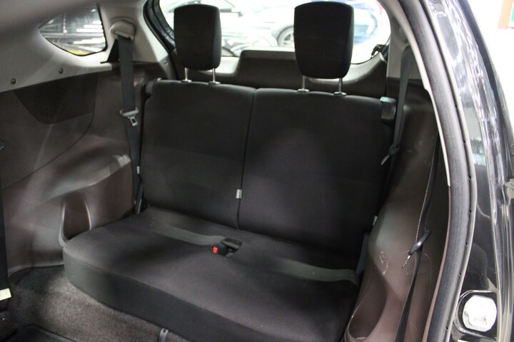 Toyota hot sale iq isofix