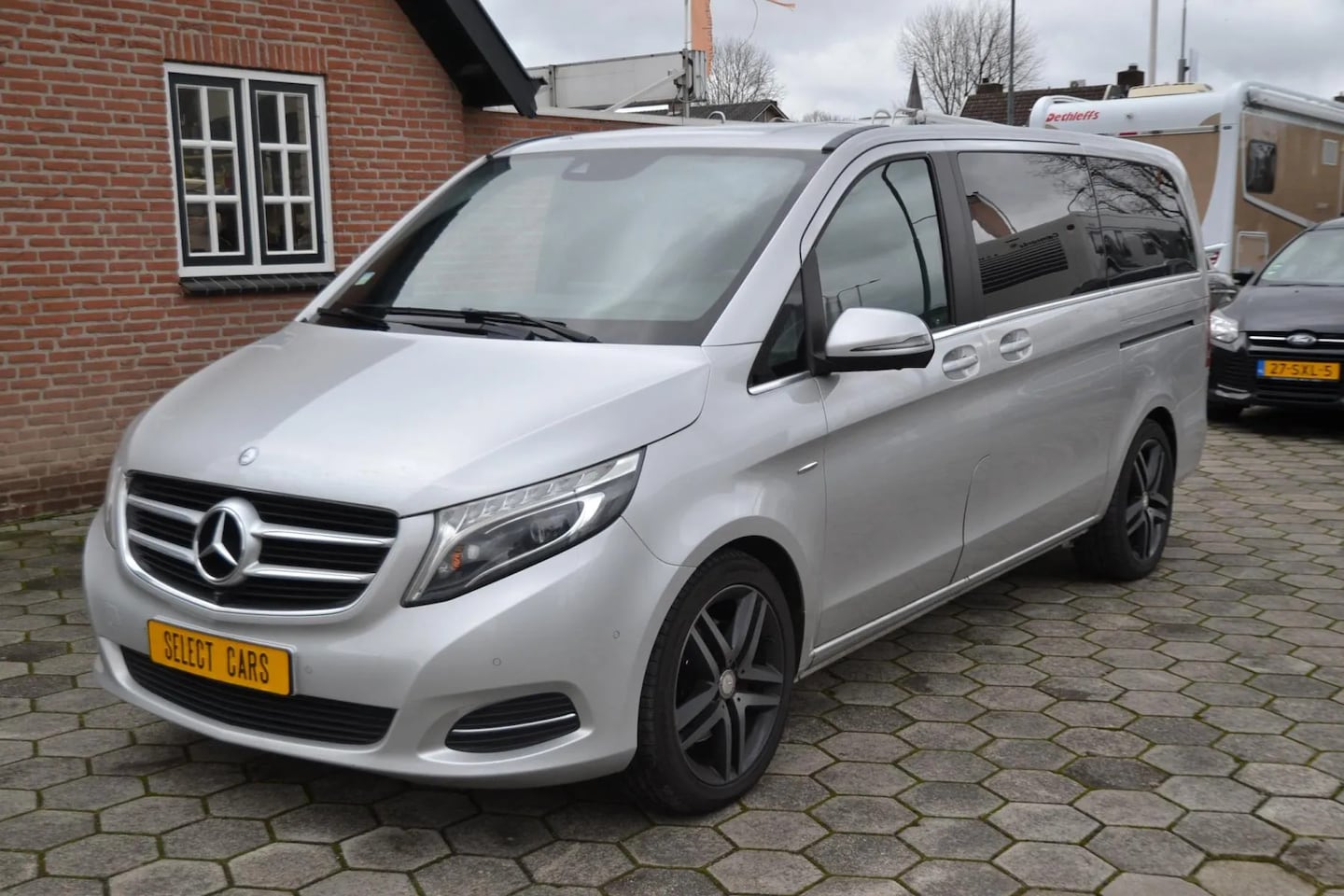 Mercedes-Benz V-klasse - 250d Lang DC Avantgarde 250d Lang DC Avantgarde - AutoWereld.nl