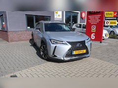 Lexus UX - 250h Business Line