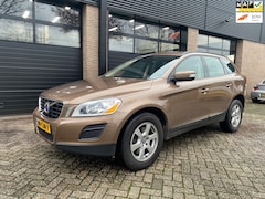 Volvo XC60 - 2.0 T5 FWD Kinetic Automaat