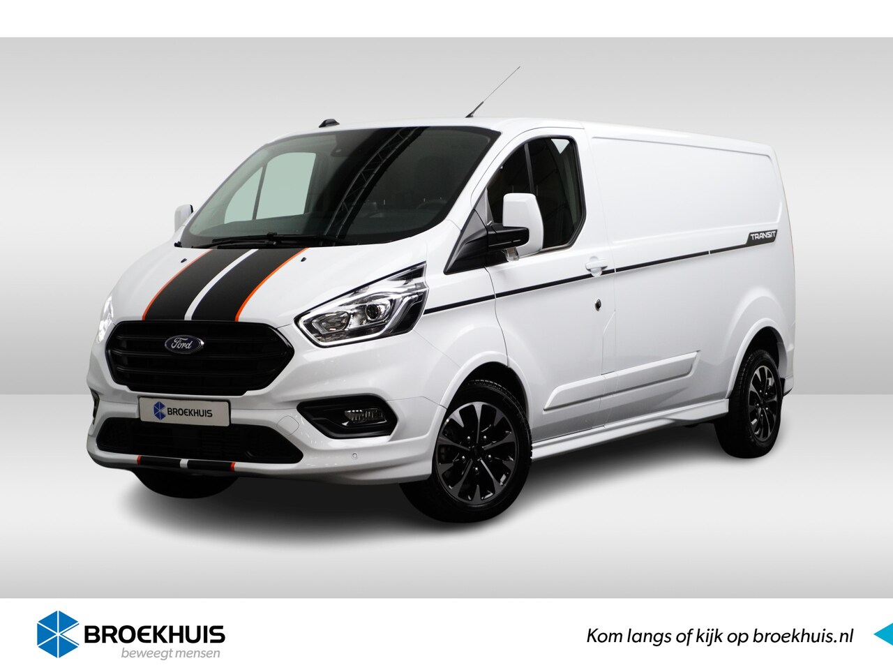 Ford Transit - 2.0 170PK L2H1 Sport Automaat / Parkeersensor voor en achter / Navigatiesysteem / Apple ca - AutoWereld.nl