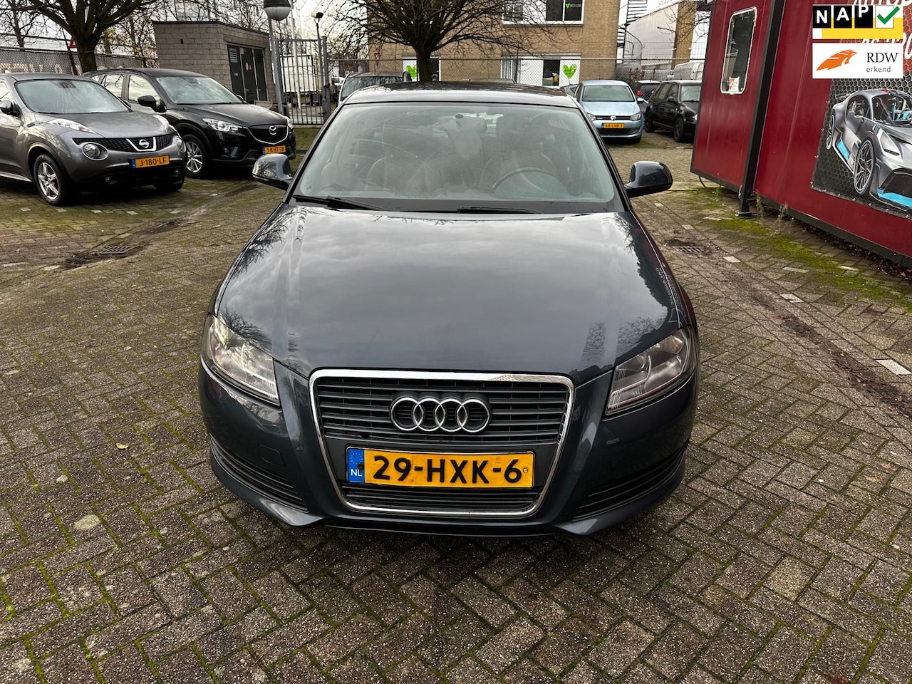 Audi A3 Sportback - 1.4 TFSI Attraction Pro Line 1.4 TFSI Attraction Pro Line,Automaat vol opties - AutoWereld.nl