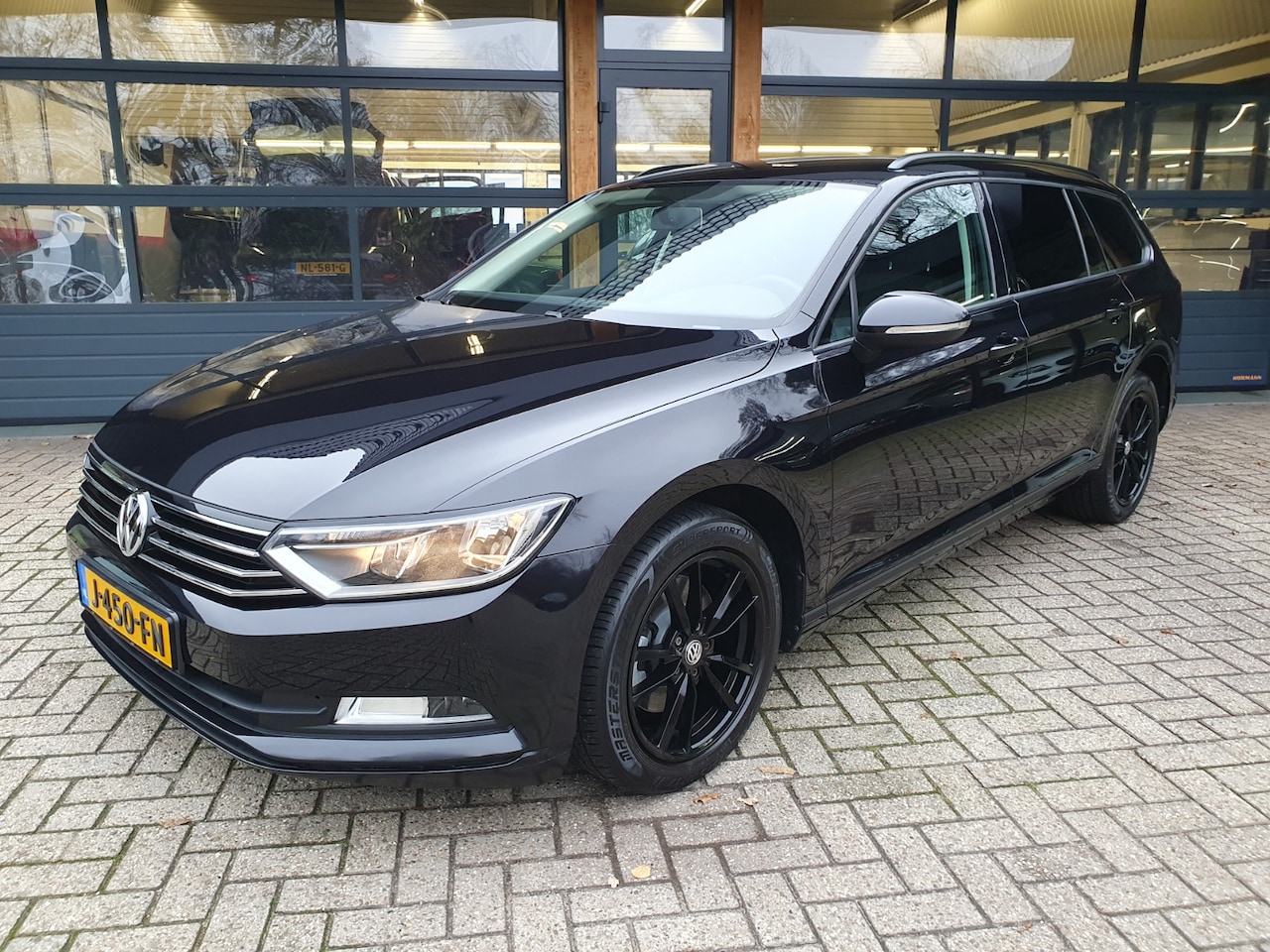 Volkswagen Passat Variant - 1.4 TSI Comfortline ORG 31.611 KM * TREKHAAK * NIEUWSTAAT * NAP * - AutoWereld.nl