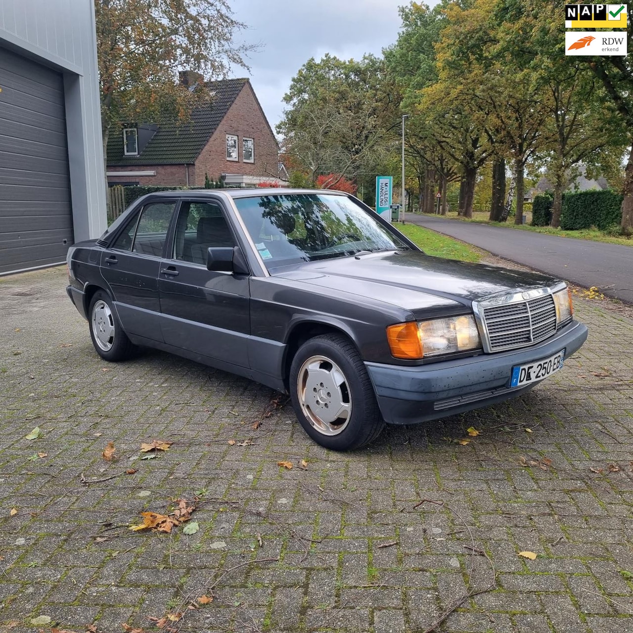 Mercedes-Benz 190-serie - 190D 2.5 DIESEL 1992 ELEC RAMEN AIRBAG NETTE STAAT - AutoWereld.nl