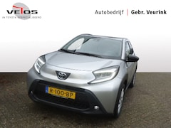 Toyota Aygo X - 1.0 VVT-i MT first