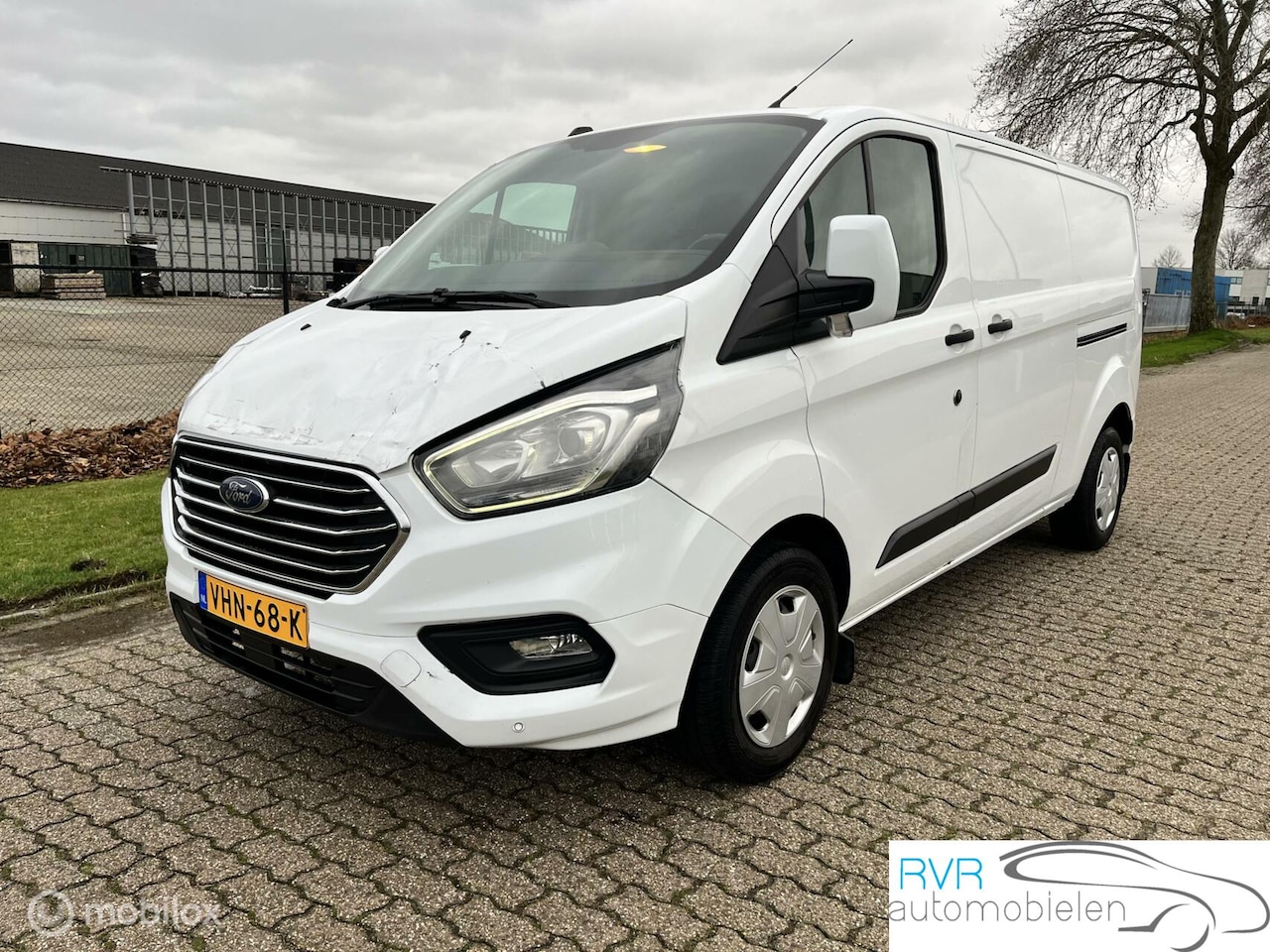 Ford Transit Custom - 340 2.0 TDCI L2H1 AUTOMAAT/CLIMA/CRUISE - AutoWereld.nl