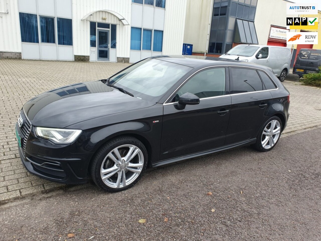 Audi A3 Sportback - 1.4 e-tron PHEV Ambition Pro Line plus 1.4 e-tron PHEV Ambition Pro Line plus - AutoWereld.nl