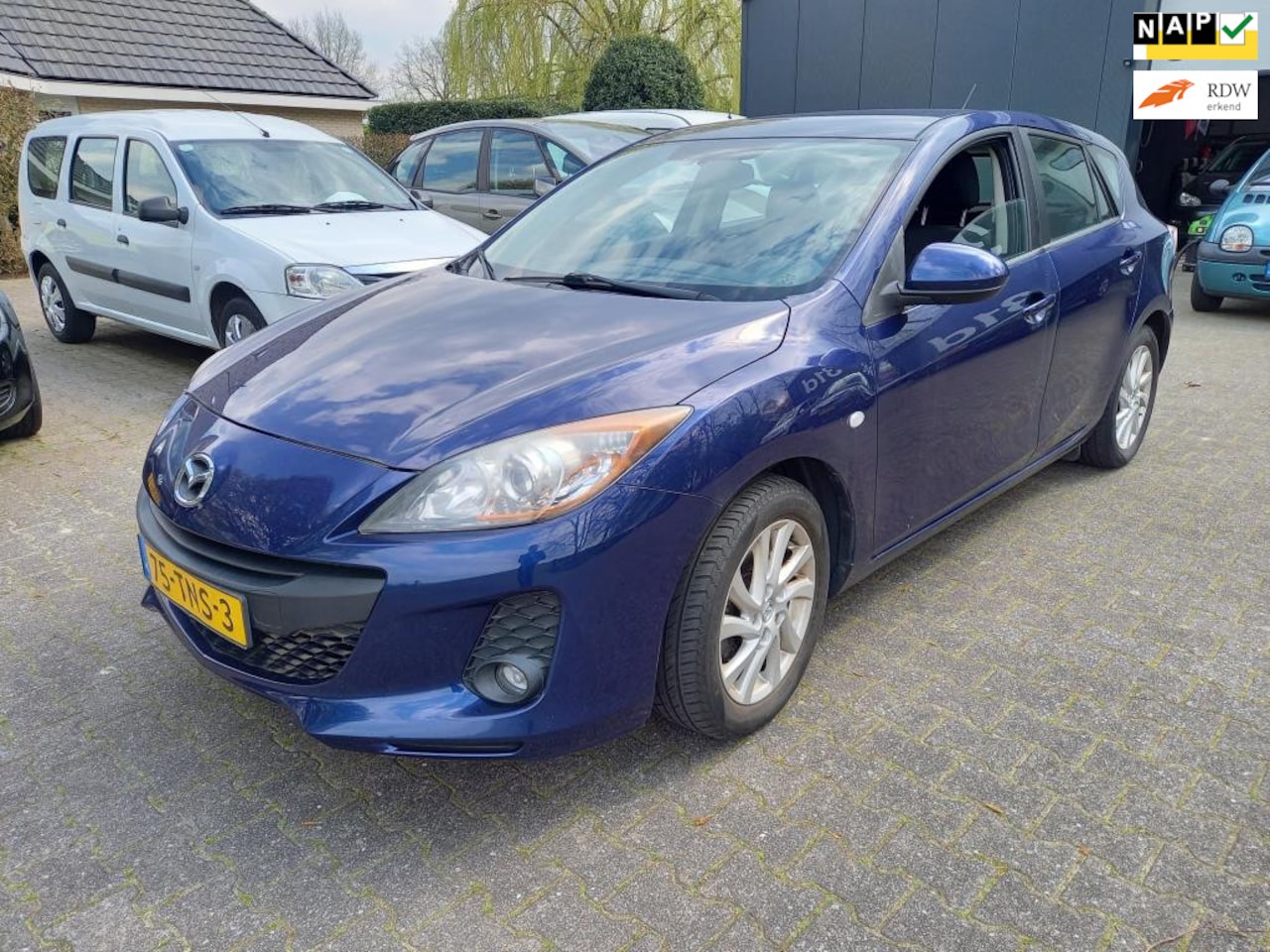 Mazda 3 - 1.6 CiTD Business bj 2012 airco navi - AutoWereld.nl