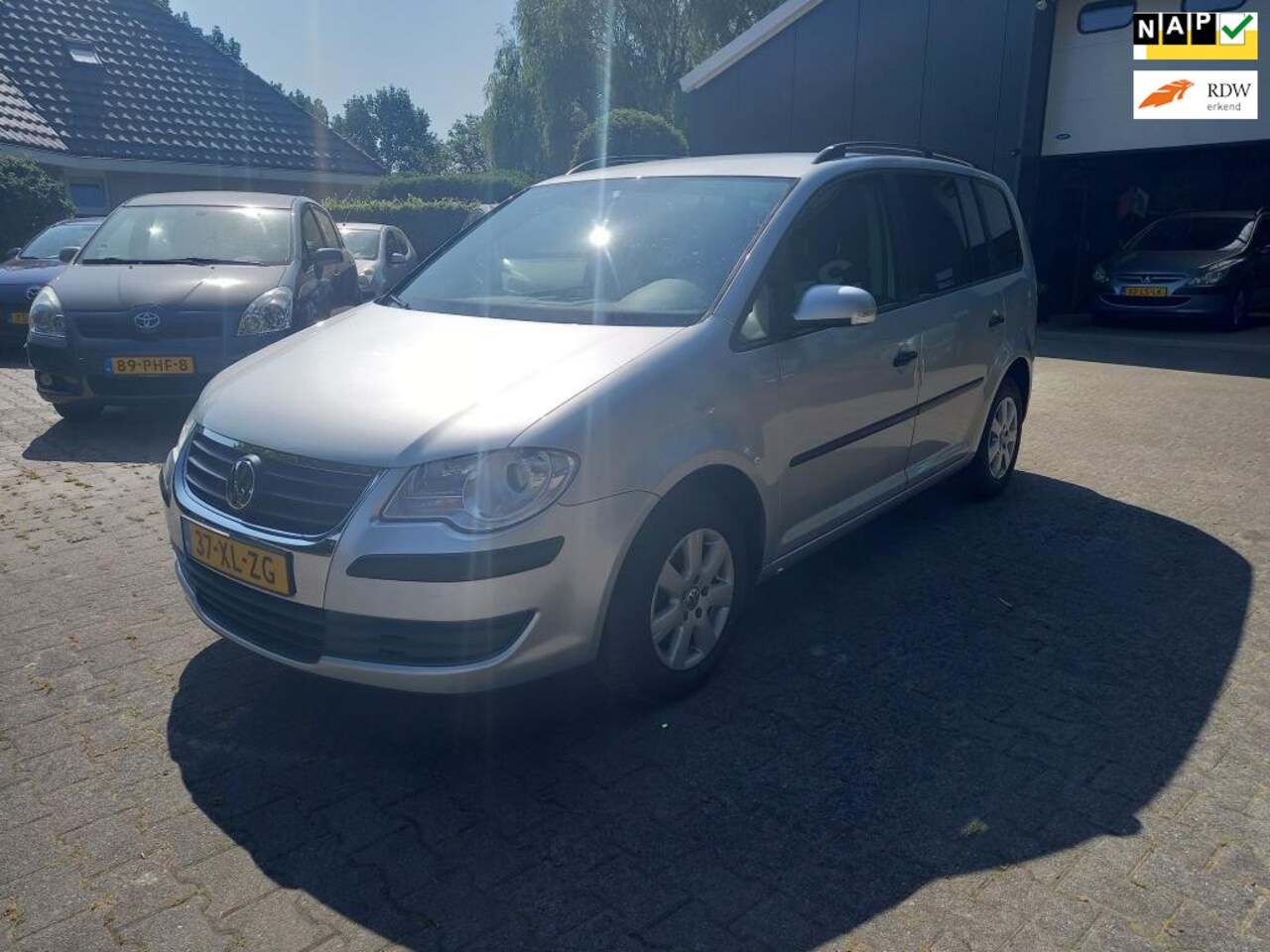 Volkswagen Touran - 1.4 TSI Optive bj 2007 airco - AutoWereld.nl