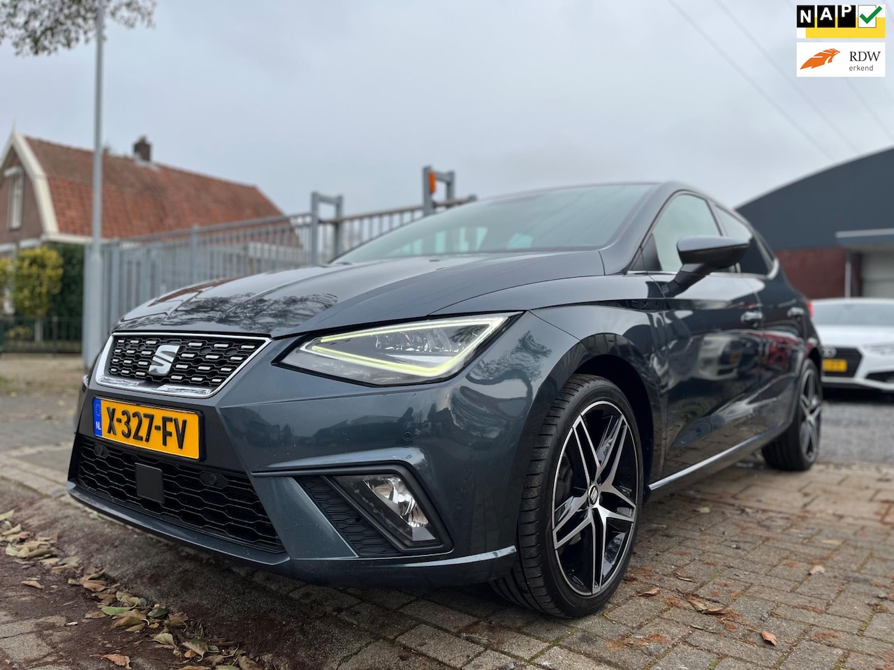 Seat Ibiza - 1.0 TSI excellence | LED | camera | 18” | Apple CarPlay | - AutoWereld.nl