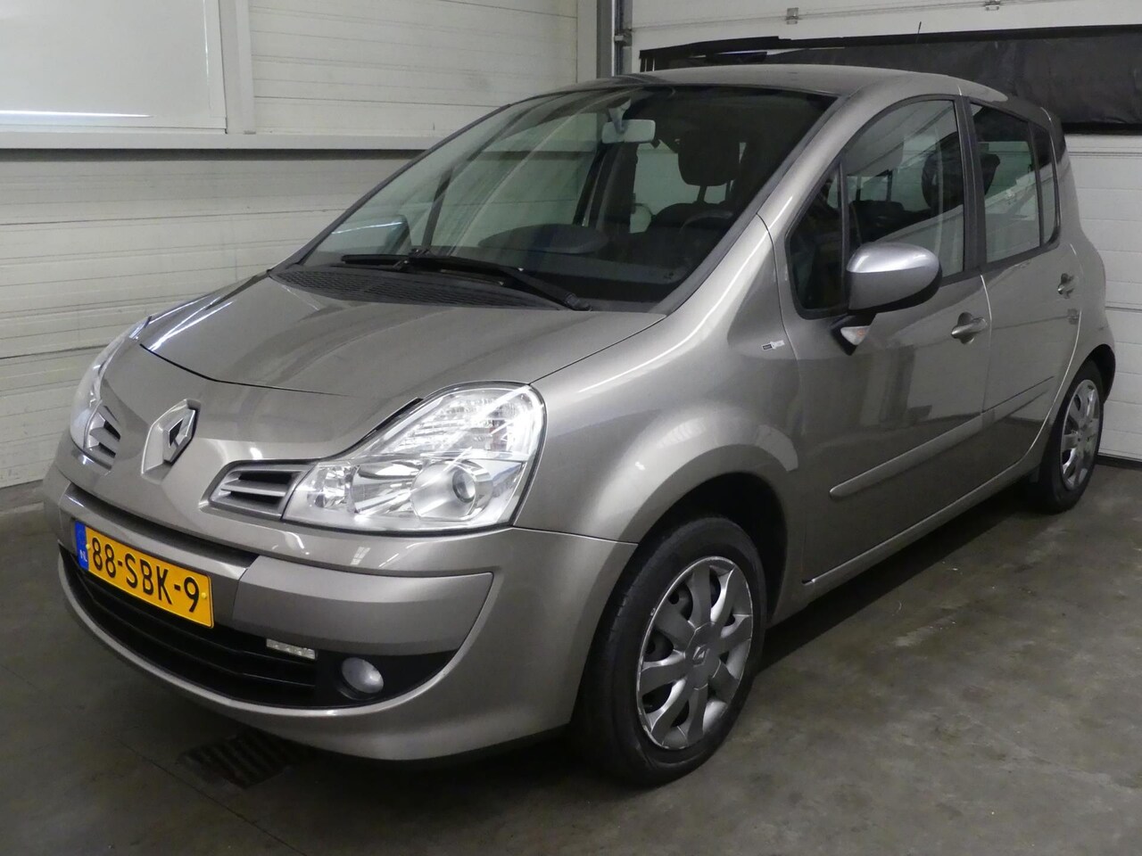 Renault Modus - 1.2-16V Night & Day - Dealer Onderhouden - AutoWereld.nl