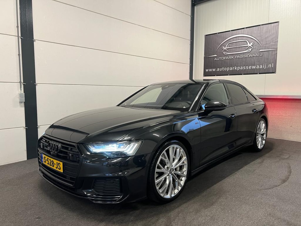 Audi A6 Limousine - 55 TFSI quattro Design Pro Line Plus - AutoWereld.nl