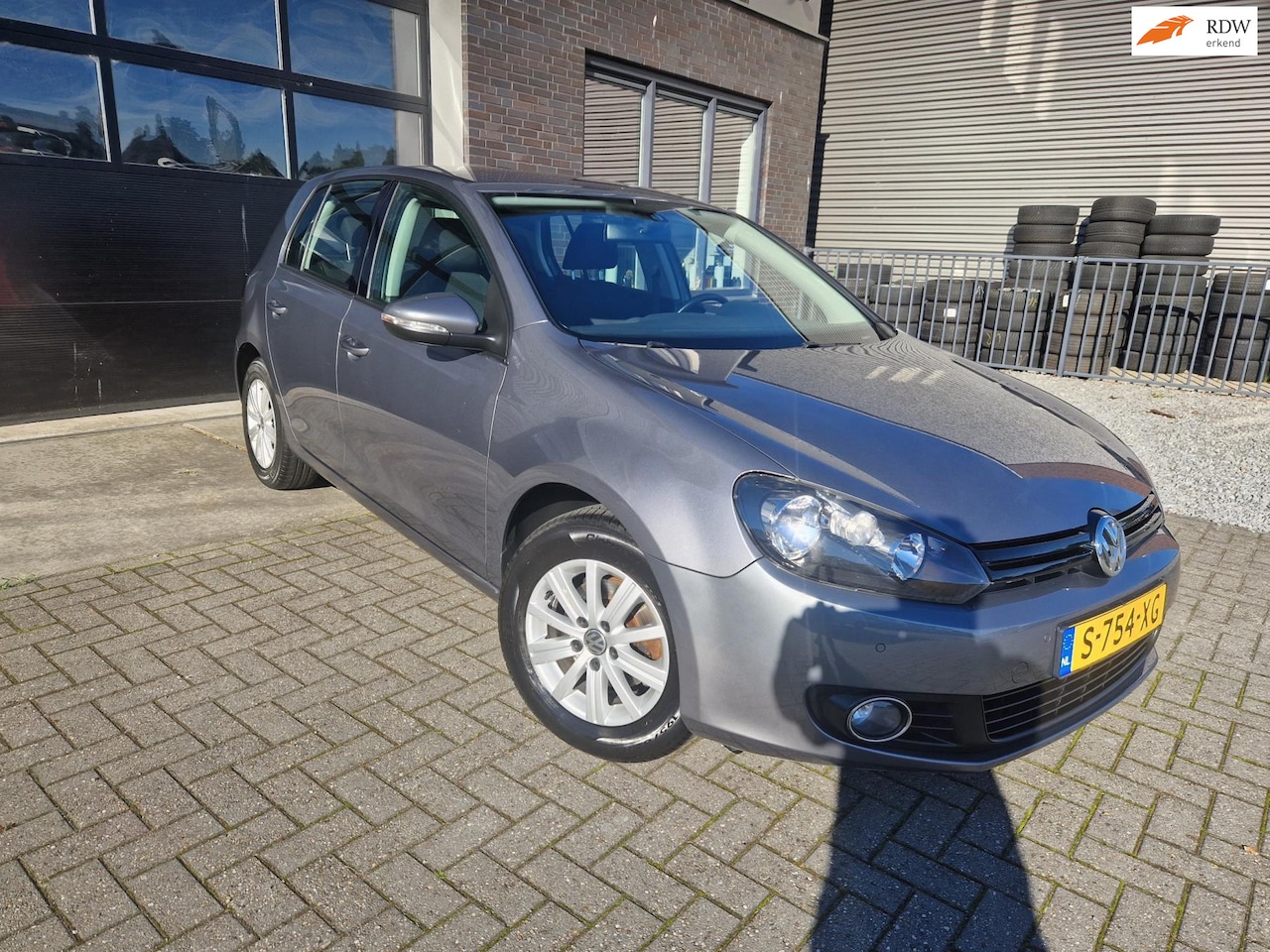 Volkswagen Golf - 1.2 TSI Highline BlueMotion 1.2 TSI Highline BlueMotion - AutoWereld.nl