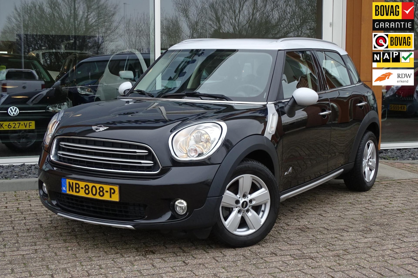 MINI Countryman - 1.6 Cooper ALL4 Chili 1.6 Cooper ALL4 Chili - AutoWereld.nl