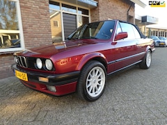 BMW 3-serie Cabrio - 318i Automaat / Leder / Origineel NL Auto