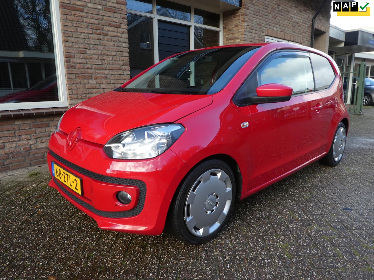 Volkswagen Up! - 1.0 take up! BlueMotion Airco - AutoWereld.nl