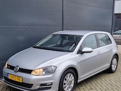 Volkswagen Golf - 1.6 TDI Comfortline BlueMotion