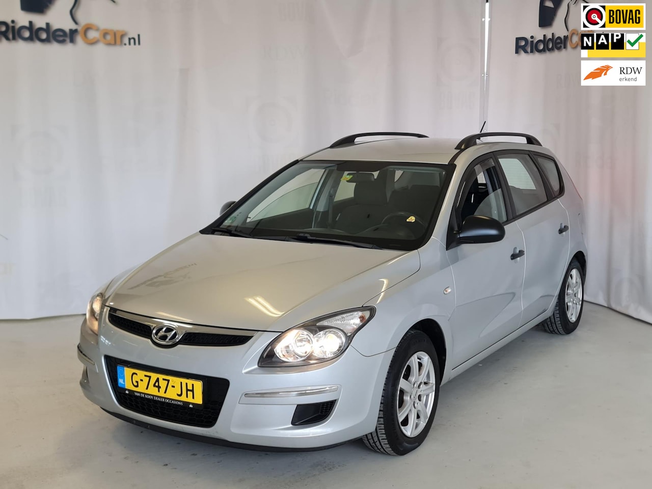 Hyundai i30 CW - 1.4i i-Drive|1E EIGE|APK06-24|TREKHAAK|AIRCO|VELGEN|ELEK RAMEN|CENTR DEUR - AutoWereld.nl